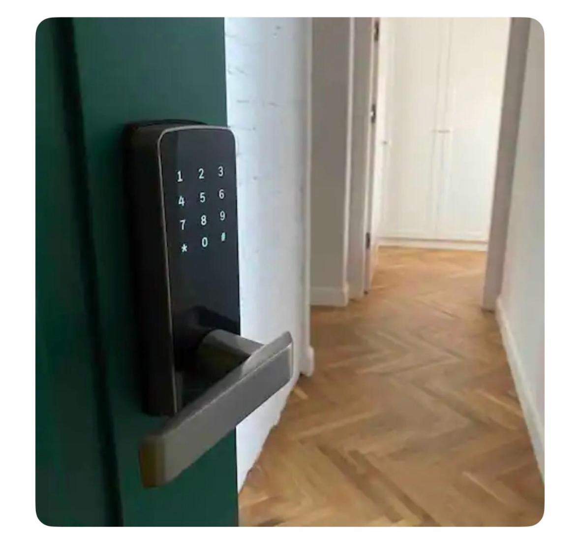 Lägenhet Apartament Plac Zbawiciela Szucha